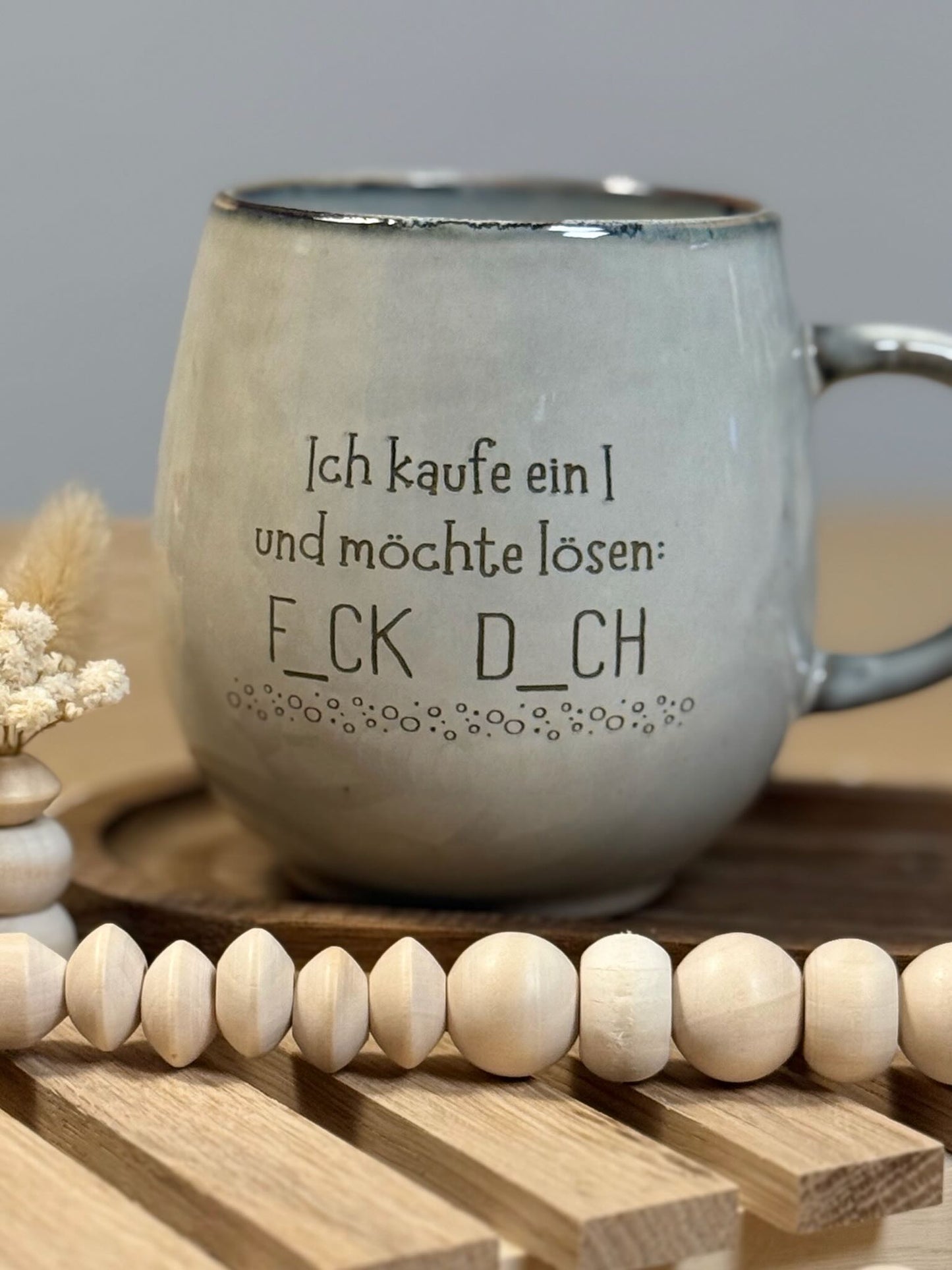Galgenmännchen-Tasse – Statement mit 400 ml – „H_ALTS M_AUL“ oder „F_CK D_CH“