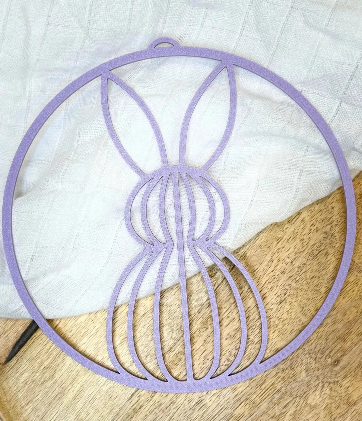 Osterhasen Ring modern | Tür und Fensteranhänger | 20 cm by Lieblingsschuppen.de