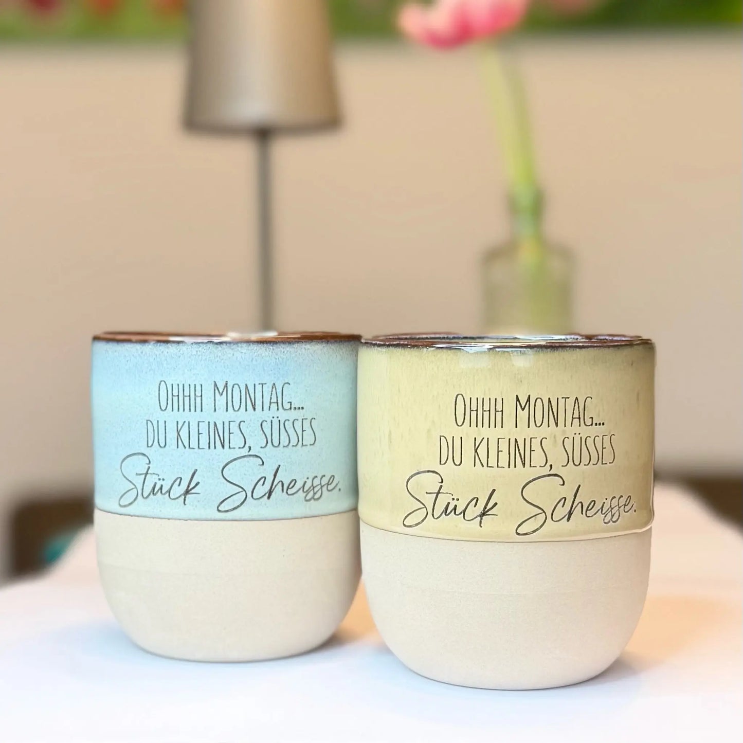 Statement-Tasse „OHHH MONTAG... DU KLEINES, SÜSSES Stück Scheisse." – witzig, frech & handveredelt – lustiges Geschenk für Büro & Freunde Lieblingsschuppen.de