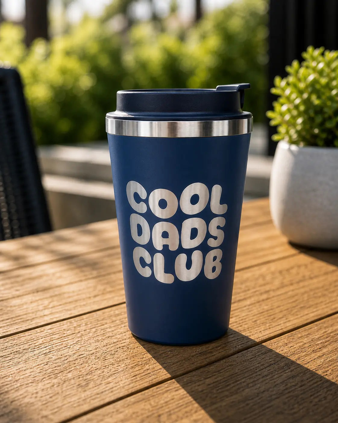 Cool Dads Club Thermobecher – Das perfekte Vatertag Geschenk für coole Väter Lieblingsschuppen.de