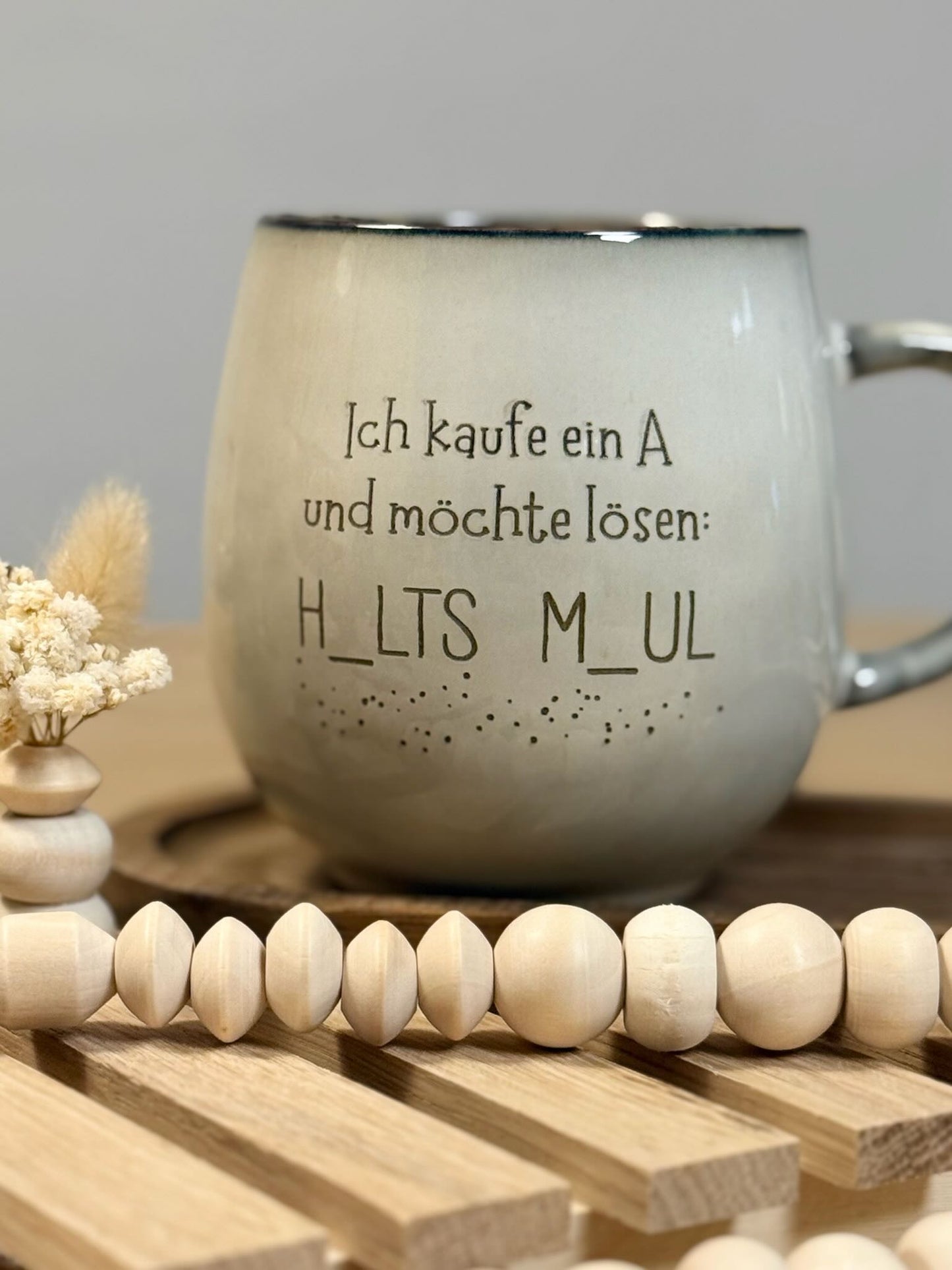 Galgenmännchen-Tasse – Statement mit 400 ml – „H_ALTS M_AUL“ oder „F_CK D_CH“