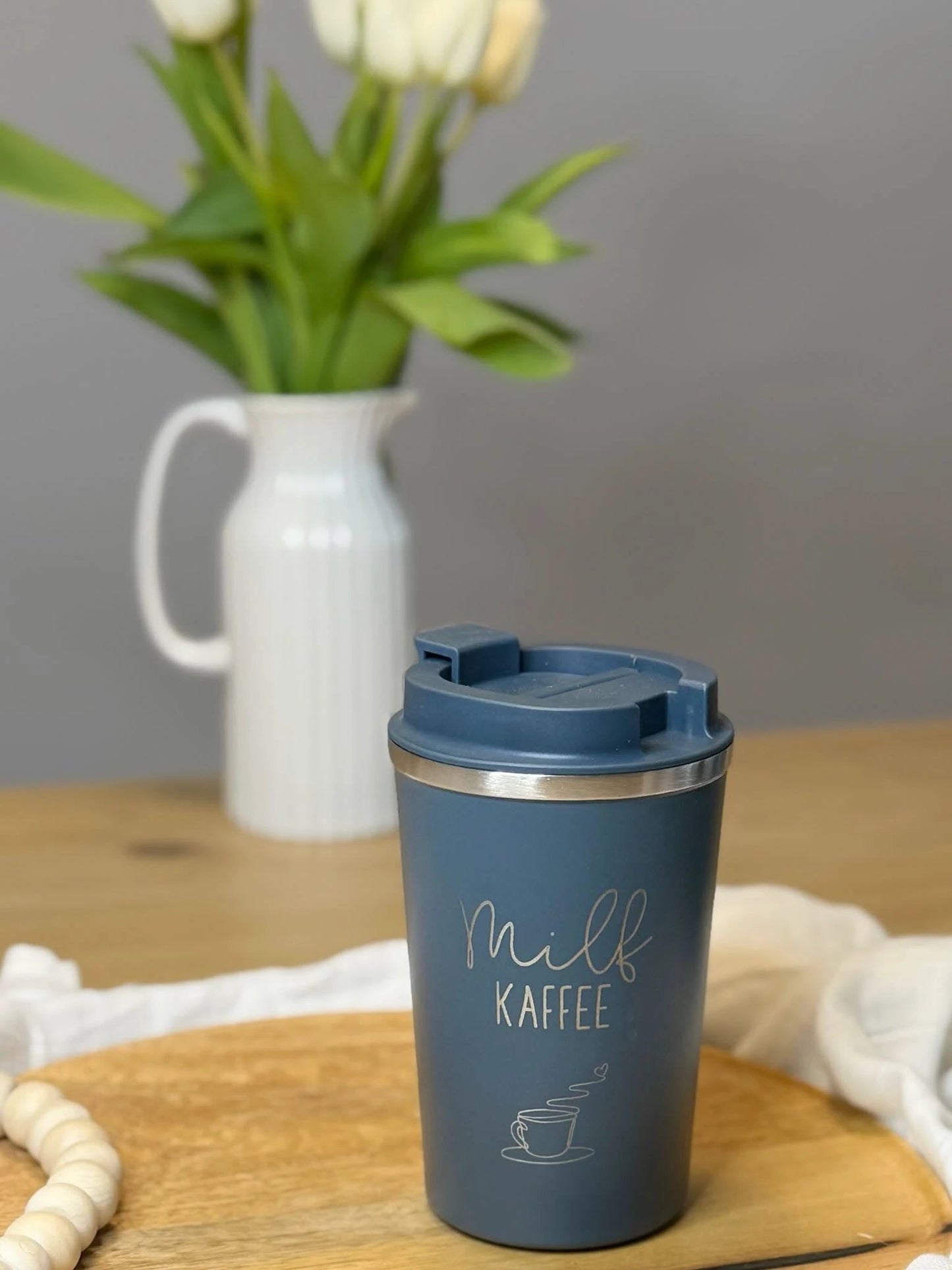 Thermobecher Milf Kaffee | Heiße Milf mit Honig | Edelstahl to go by Lieblingsschuppen.de