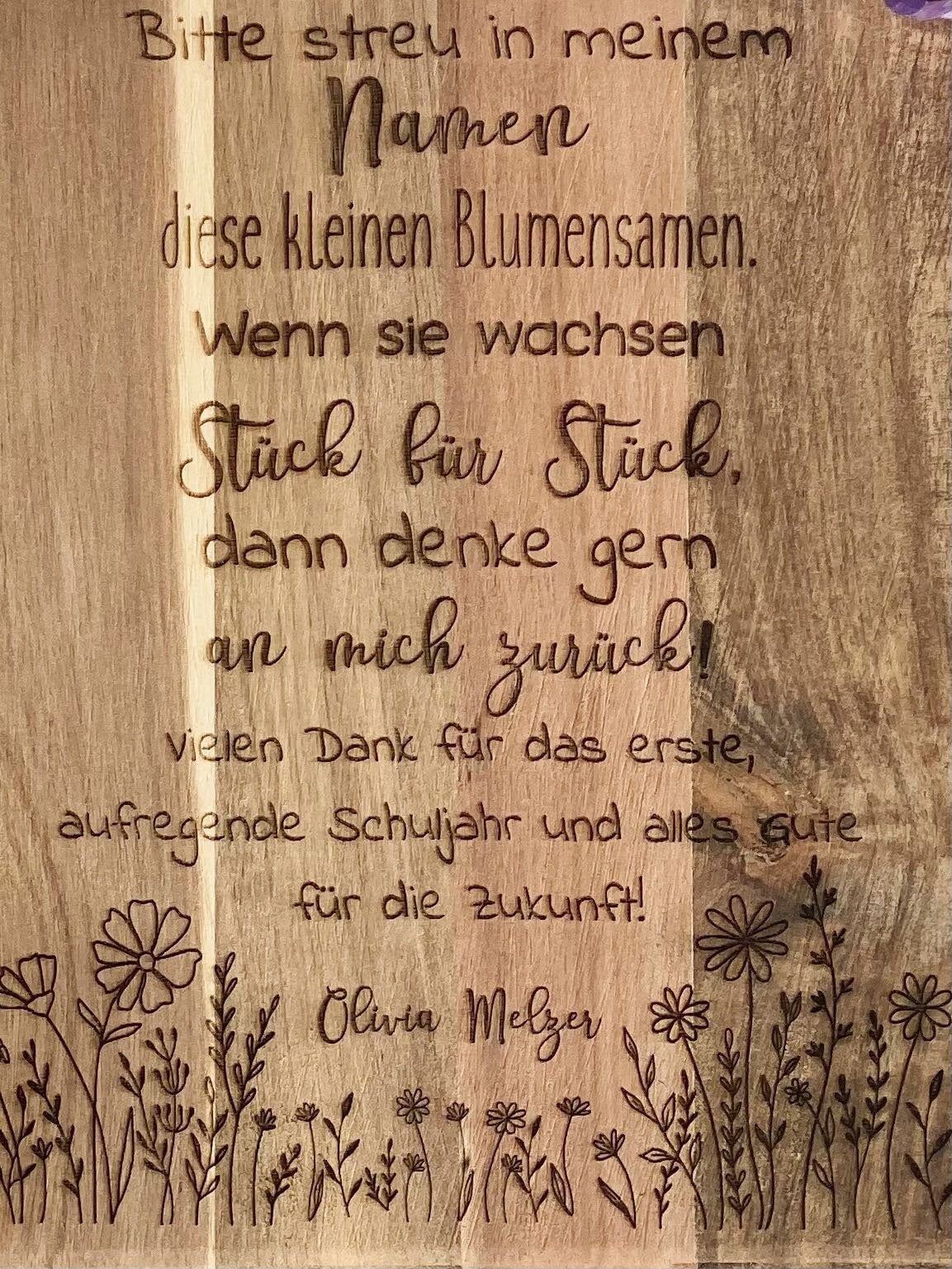 Personalisiertes Holzbrett zum Abschied für Erzieher/in oder Lehrer/in | Einzigartige Erinnerung